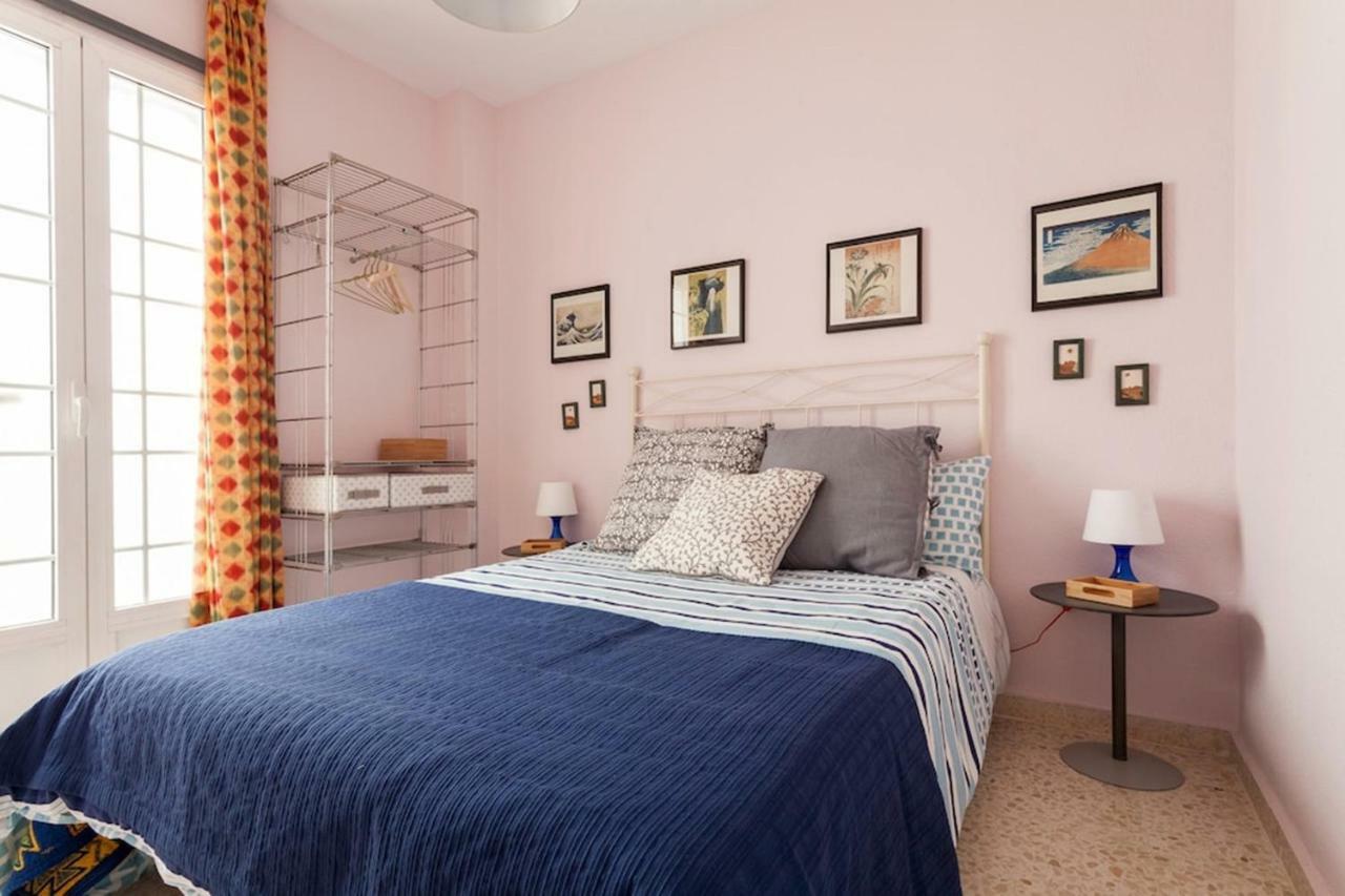 Apartamento Jardin De Santa Paula Севиля Екстериор снимка